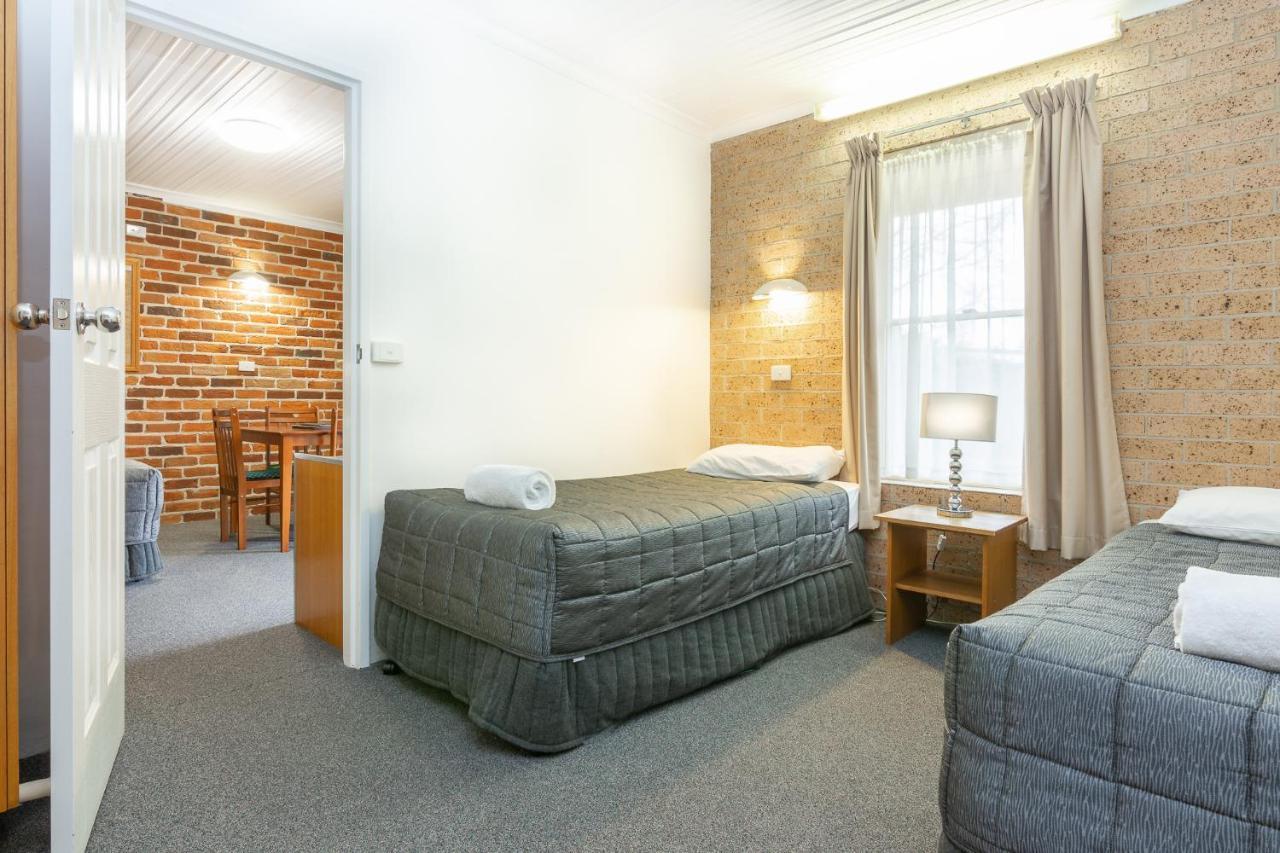 Cedar Lodge Motel Armidale Eksteriør billede