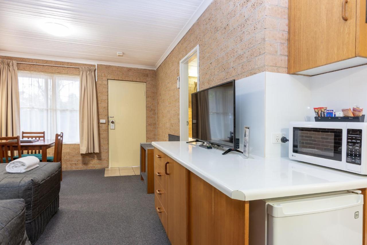 Cedar Lodge Motel Armidale Eksteriør billede