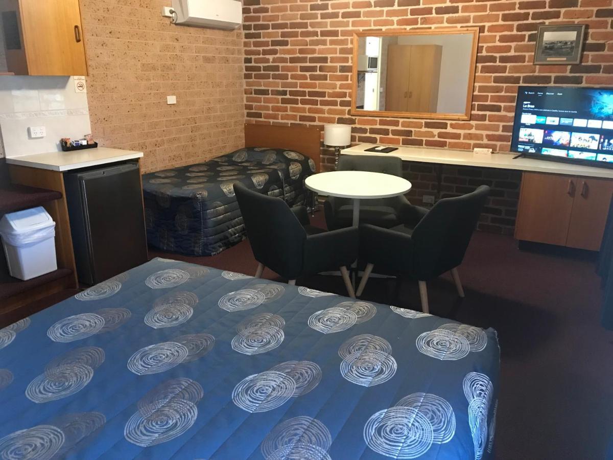 Cedar Lodge Motel Armidale Eksteriør billede